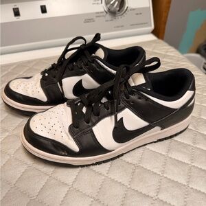 Nike Black and White Sneakers panda dunks